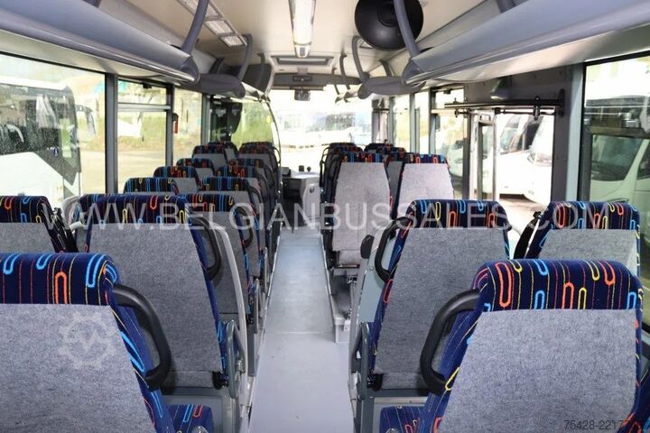시외버스 Iveco Crossway 10.8m Pop / Double middle door / Lift ...