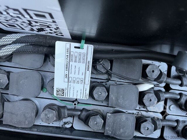 รถลากพาเลทแบบมือโยก Hytsu P1.6