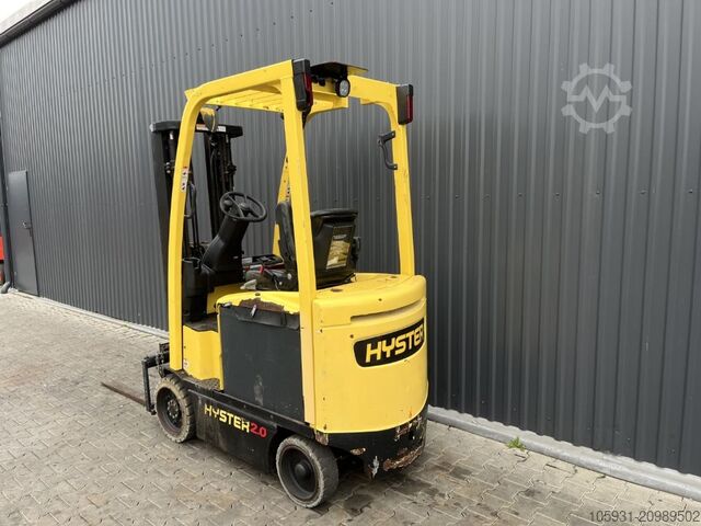 รถโฟล์คลิฟท์ไฟฟ้า 4 ล้อ Hyster E2.0XN