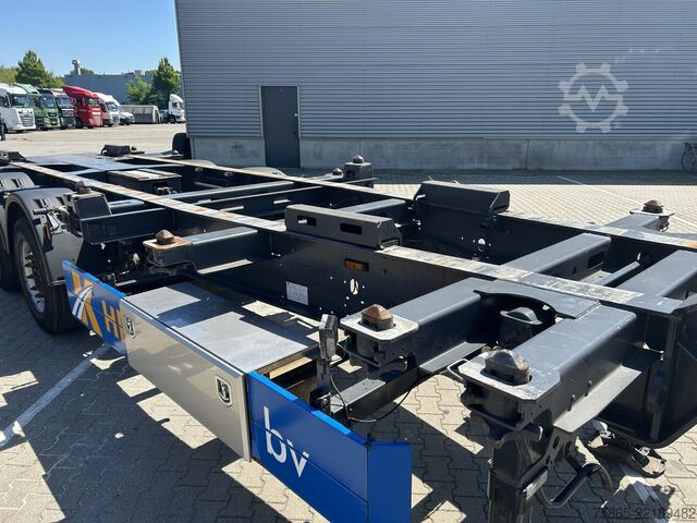 कंटेनर परिवहन Schmitz Cargobull SCF 24 G EURO / Multi  Container Chassis / Lift...