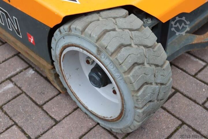 Articulated boom lift ATN PIAF 12E Electric, 12m Working Height, 5m Reach, T