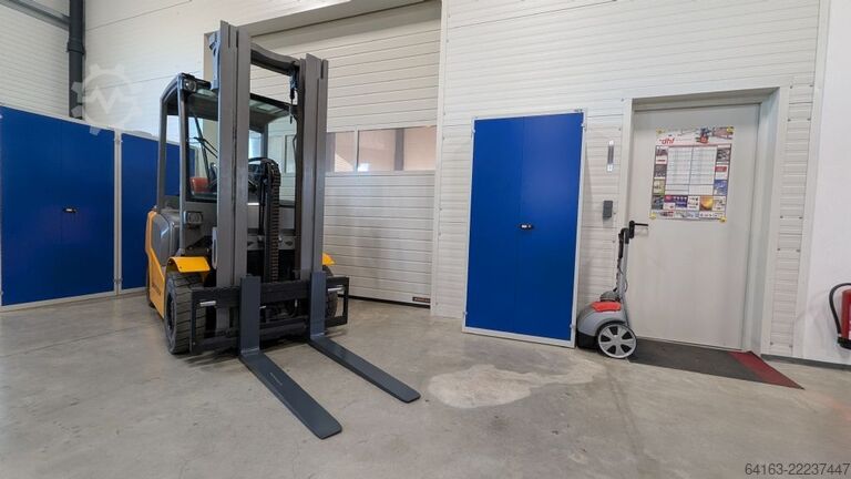 LPG Forklifts Jungheinrich TFG 425 GE115-500DZ
