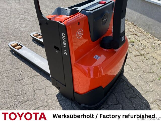 Ročni paletni voziček Toyota LWE 160