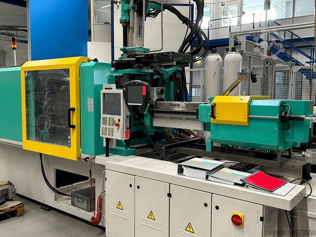 Машина для литья под давлением Arburg 570S 2200-400/170 2Farben Drehteller