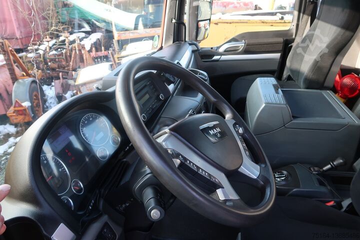 Cajas abiertas MAN TGS 26.320 6x2-2 BL