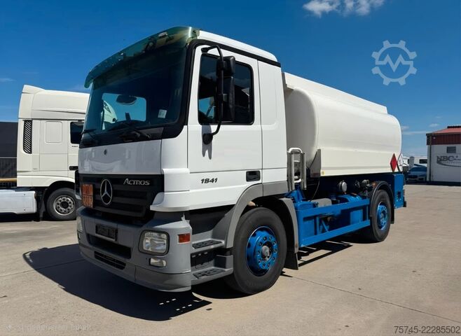 Cysterna samochodowa MERCEDES-BENZ ACTROS 1841 * TANKWAGEN * EPS*ESTERER*OBEN UNTEN