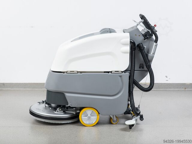 Hako Hakomatic B45 CL H НОВИ БАТЕРИИ Hako Hakomatic B45 CL H TB510 NEW BATTEIRES