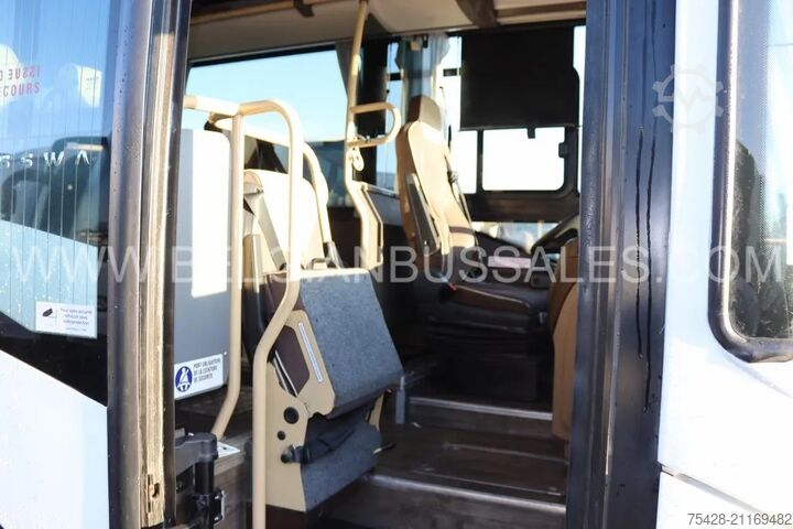 Autocarros interurbanos Iveco Crossway Line / 12,1m / Automatic / Airco  / lift