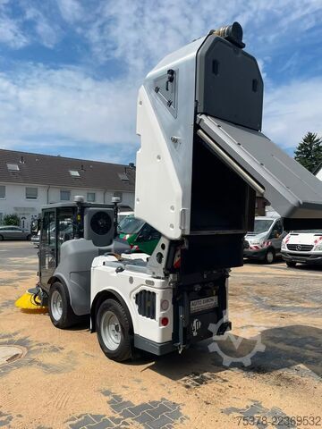 Road sweeper Hako Citymaster 1650 4x4 Kehrmasch.+Winterdie