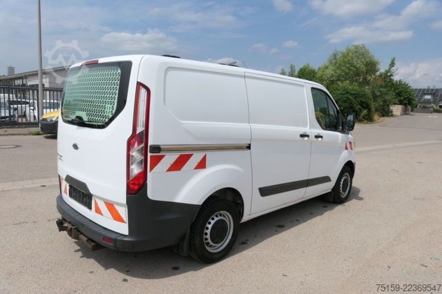 Panelinis furgonas ford Transit Custom 290 2.0 TDCi KLIMA AHK