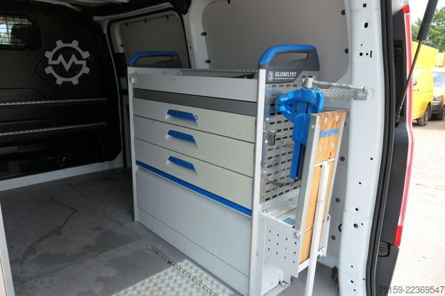 Panelinis furgonas ford Transit Custom 290 2.0 TDCi KLIMA AHK