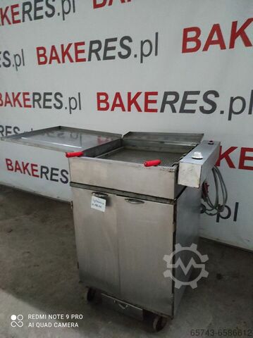 Fryer / machine for donuts 