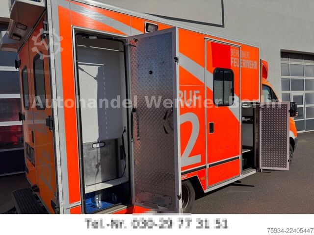 Пожежна машина MERCEDES-BENZ Sprinter 516 CDI RTW Fahrtec incl Trage + Sessel