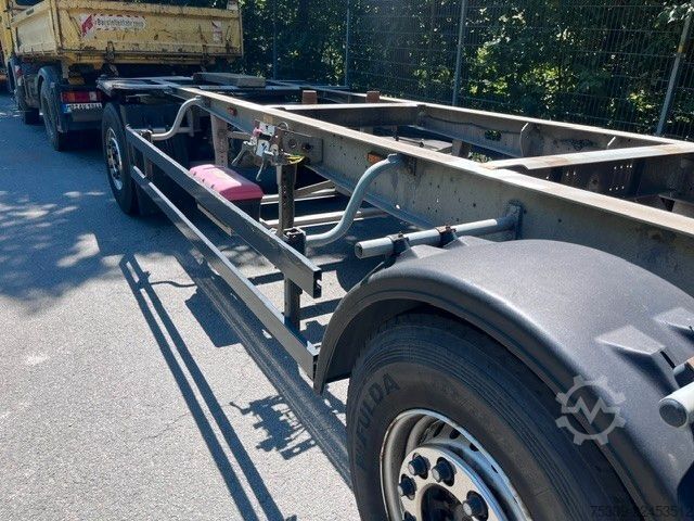 Swap chassis trailer SCHMITZ CARGOBULL BDF AFW 18 vollverzinkt-Mitnahmestapler TÜV NEU
