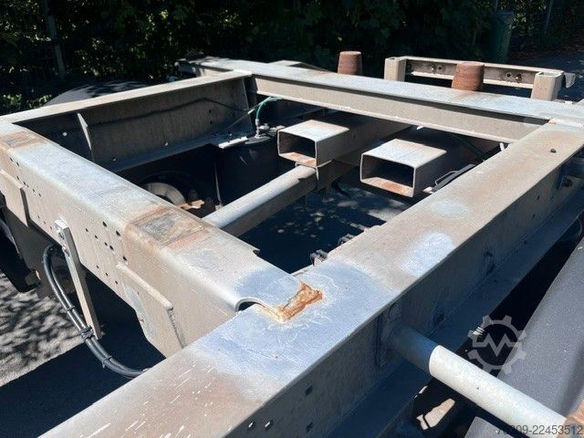 Swap chassis trailer SCHMITZ CARGOBULL BDF AFW 18 vollverzinkt-Mitnahmestapler TÜV NEU