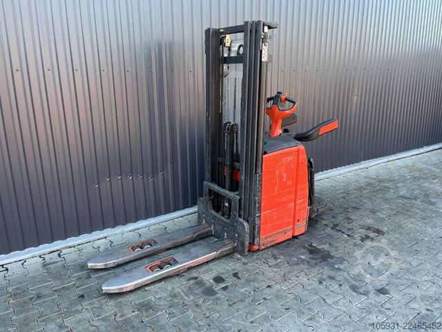 Samostojeći slagač Linde L14AP