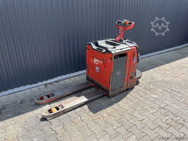 Porta-paletes manual Linde T20AP