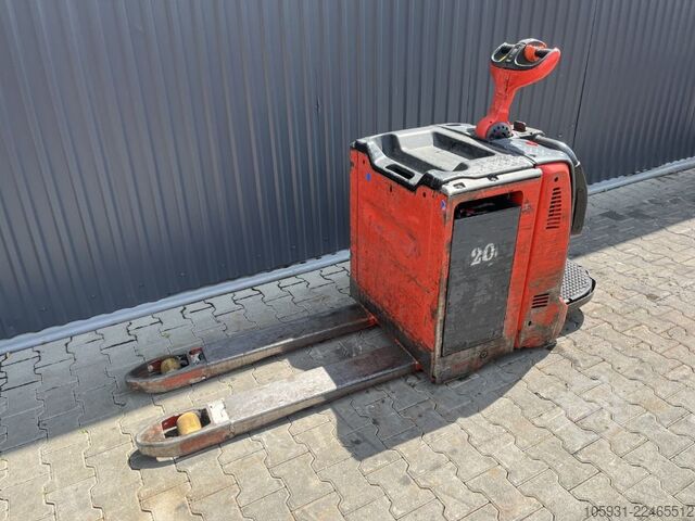 Porta-paletes manual Linde T20AP