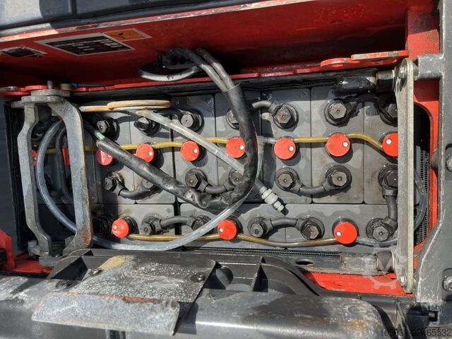 Porta-paletes manual Linde T20AP