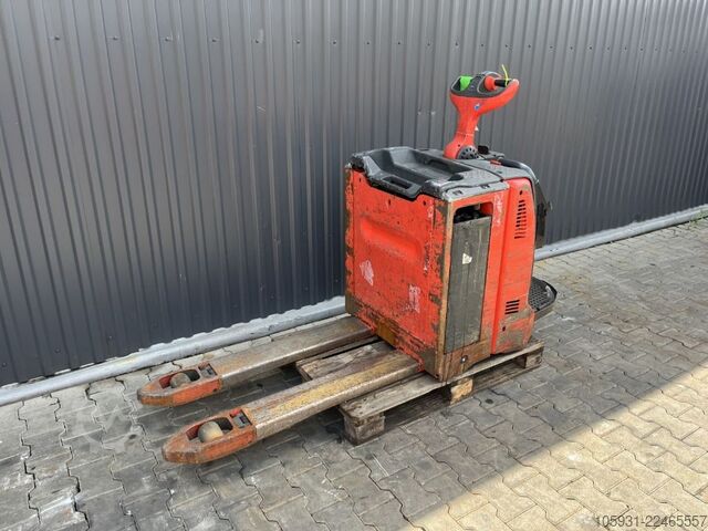 Porta-paletes manual Linde T20AP