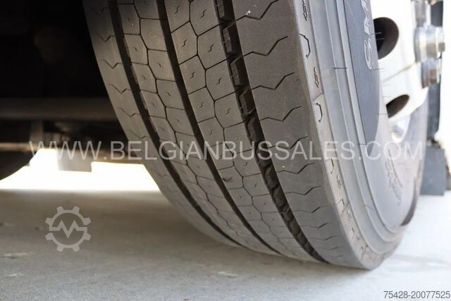 Huấn luyện viên Van Hool TDX 27 Astromega / S 431 DT / 14.1m /