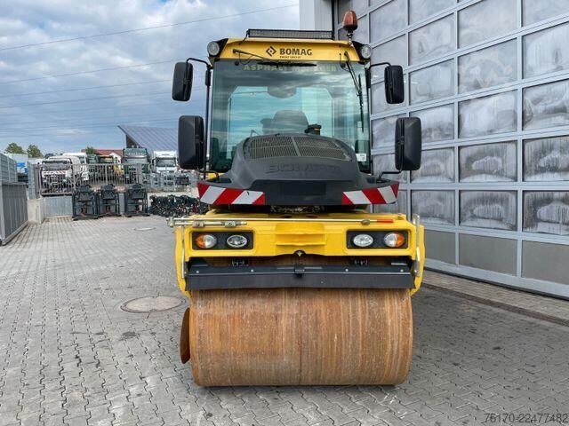 ลูกกลิ้งผสม Bomag BW 154 ACP-4i AM / nur 1.459h / Asphalt Manager
