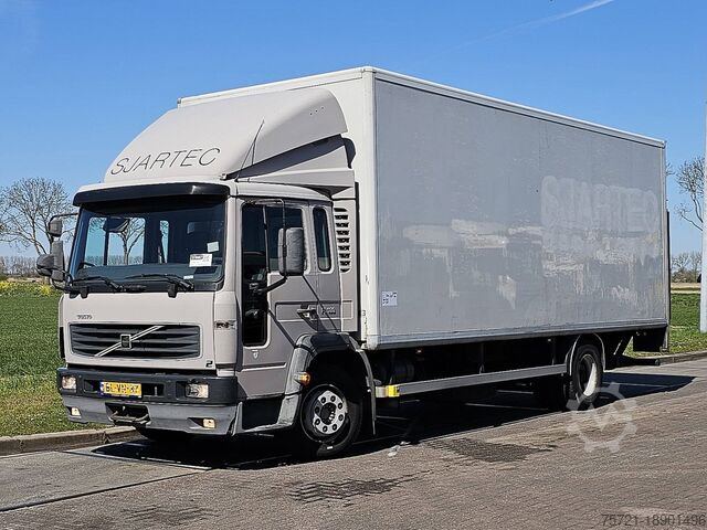 กระเป๋าเดินทาง VOLVO FL 614.180 NL-TRUCK TAILLIFT
