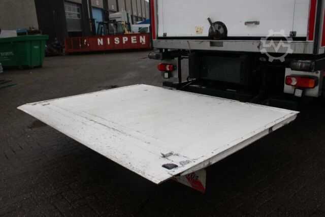 การขนส่งแช่เย็น/แช่แข็ง Iveco Eurocargo 140e22 + EURO 6 + LOW KM + chereau