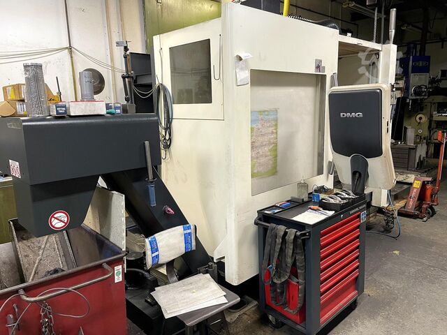Vertical machining center DMG 1035V eco