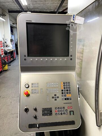 Vertical machining center DMG 1035V eco