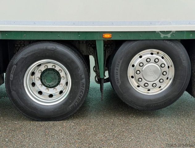 Rashladni kamion SCANIA S500 FULL AIR RETARDER VAN BEURDEN BOX TAIL LIFT