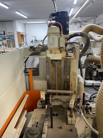 Logu sistēma SCM WIndor 40 R