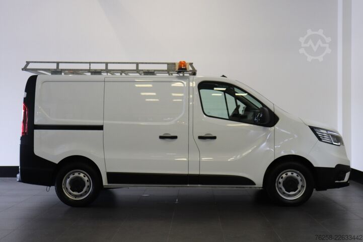 Delivery van Renault Trafic 2.0 dCi 130PK EURO 6 - Airco - Navi - Cr...