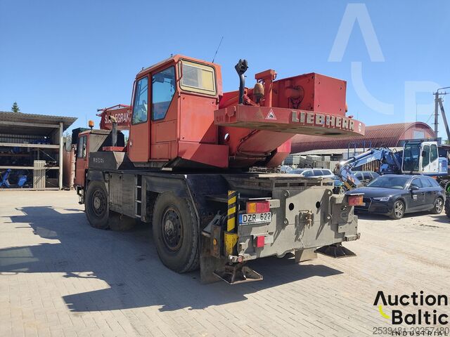 เครนทุกพื้นที่ Liebherr LTM 1025