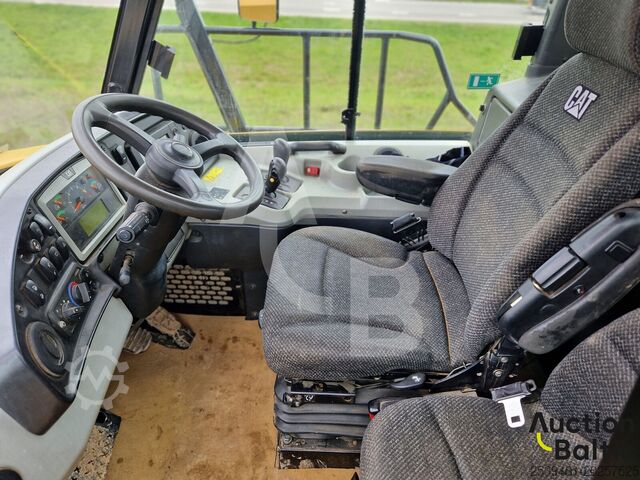 自卸卡车 Caterpillar 735C