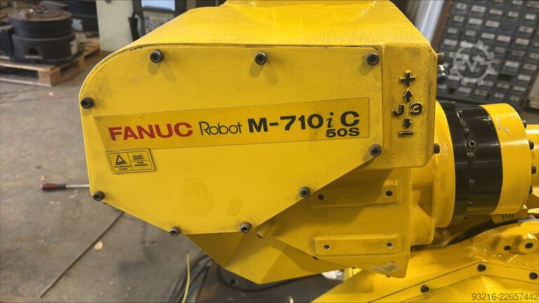 βιομηχανικό ρομπότ FANUC M-710iC/50S