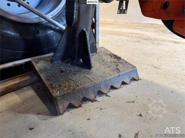 Mesin kehutanan  WoodCracker CS610 Trap aggregate w/ S60 attachment