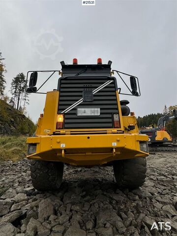 Φορτηγό ανατρεπόμενο Volvo A25C Dump Truck