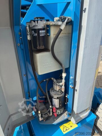 Nền tảng làm việc bằng kính thiên văn có khớp nối Genie Z30/20N RJ Hoogwerker Knikarmhoogwerker