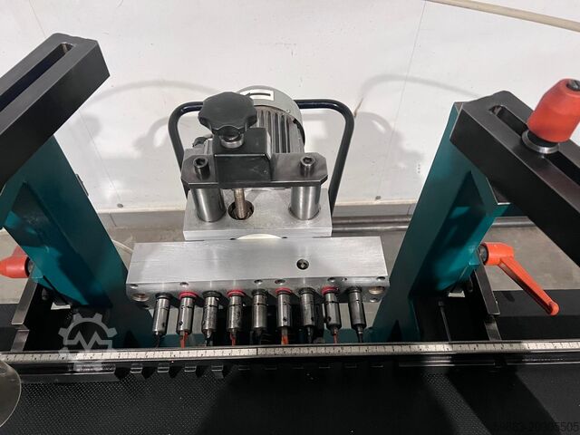 Line boring machine for holes DETEL M9