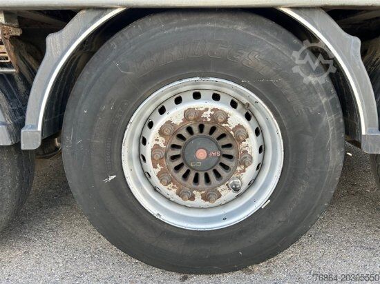 Semirremolque con piso móvil STAS SCHUBBODEN  S300 ZX, LIFTACHSE, FUNK