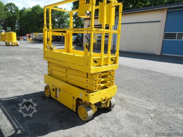 Work platform GENIE GS 1930, Scherenarbeitsbühne Genie 8 m