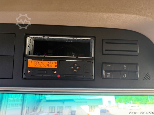 Standard dragbil MERCEDES-BENZ Actros 1845 SZM 4x2 Retarder Kipph.