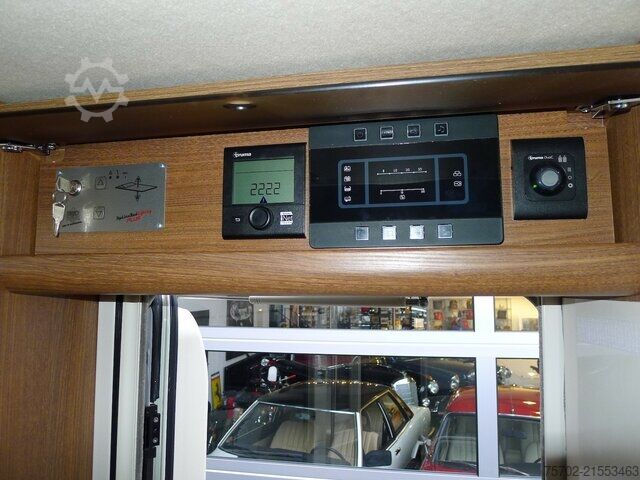 Xe tải nhẹ Carthago C-Tourer Teilintegriert 2,3 150