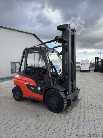 Chariot élévateur à fourche diesel Linde H50D-01/1204
