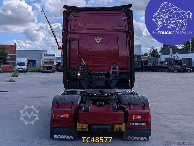 SZM סטנדרטי Scania S 580