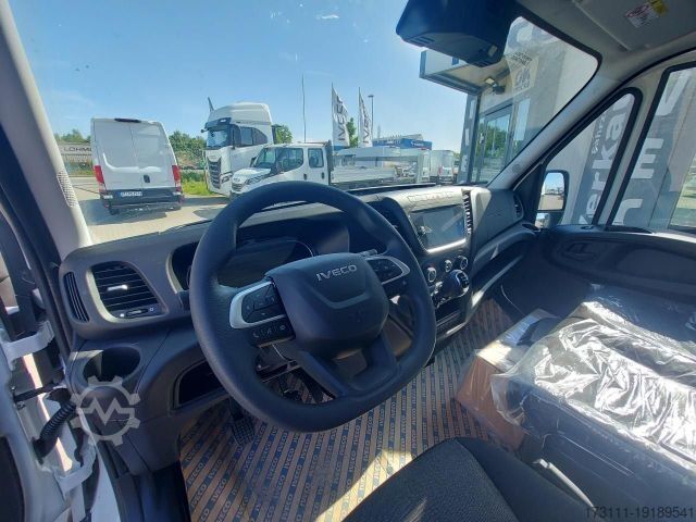 ऊंची छत वाली वैन IVECO Daily 35S14V / H1 Flachdach / AHK / Kamera