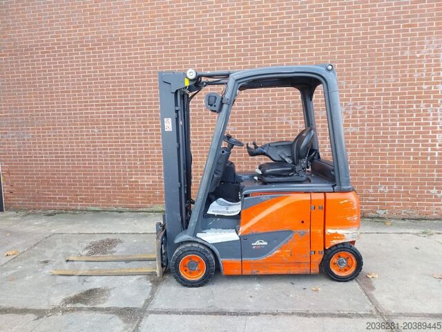 Carretilla eléctrica de 4 ruedas Linde E16PH-02
