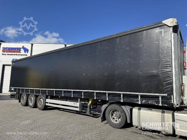 Otvorený náves s plachtou Schmitz Cargobull Curtainsider Standard