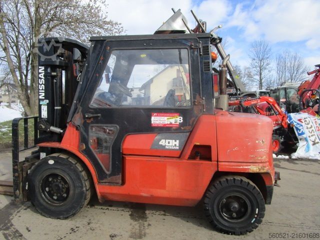 Dizelski viličarji Nissan 4 Ton.-Triplex-FH 4,5m + Seitenschieber